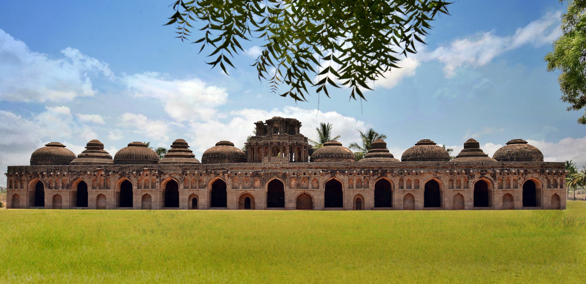 คล้ากส์ อินน์ ฮัมปี Kamalapur ภายนอก รูปภาพ